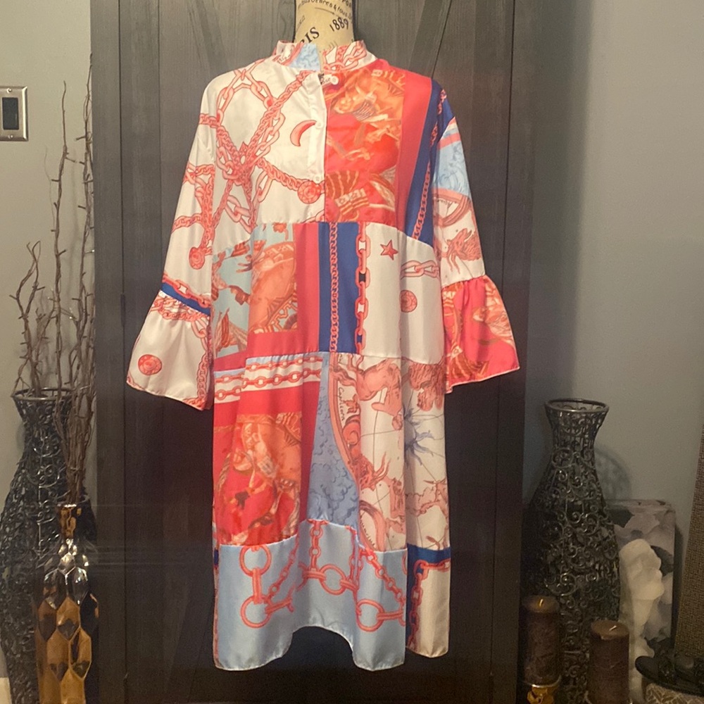 Sassy2 bold print ruffle sleeve dress